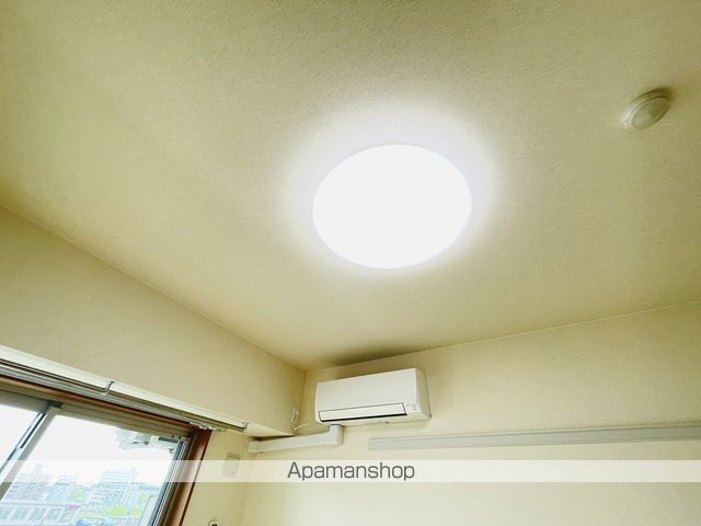 ワイズタワー新栄の内装写真