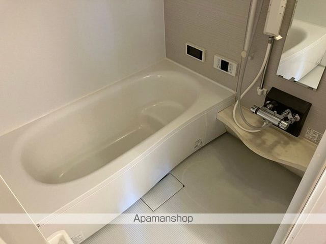 リアン トゥールの内装写真