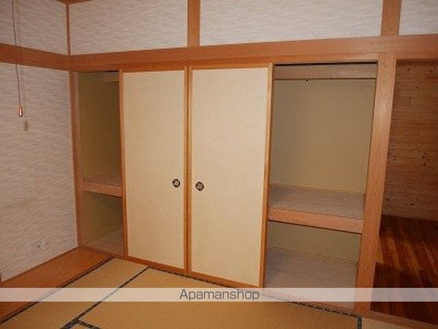 三笠弥生桜木町貸家の内装写真