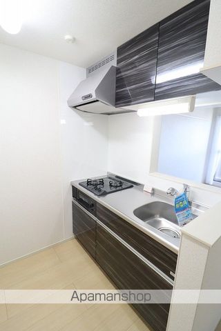 グランクリュ佐古 WESTの内装写真