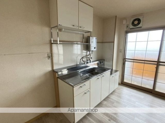 ほどのニッセイハイムの内装写真