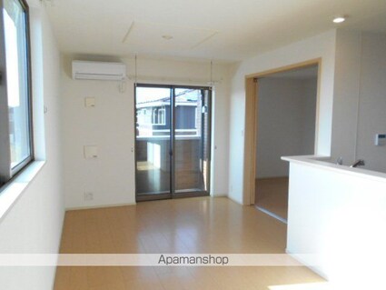 ピオニール岡田[2LDK/57.25m2]のリビング・居間