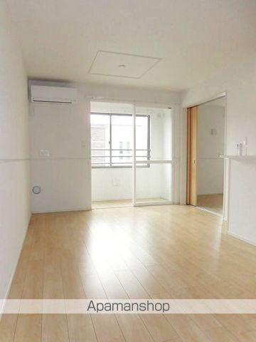 仙北市 2階建 築10年の内装写真