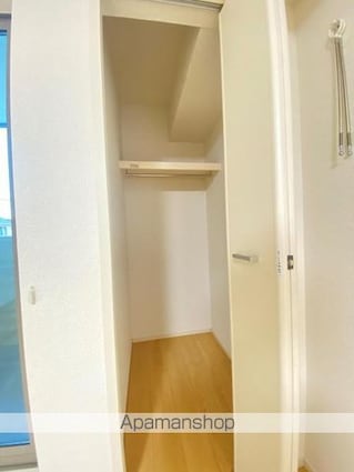 クラール観光町Ｃ[1LDK/43.79m2]の収納
