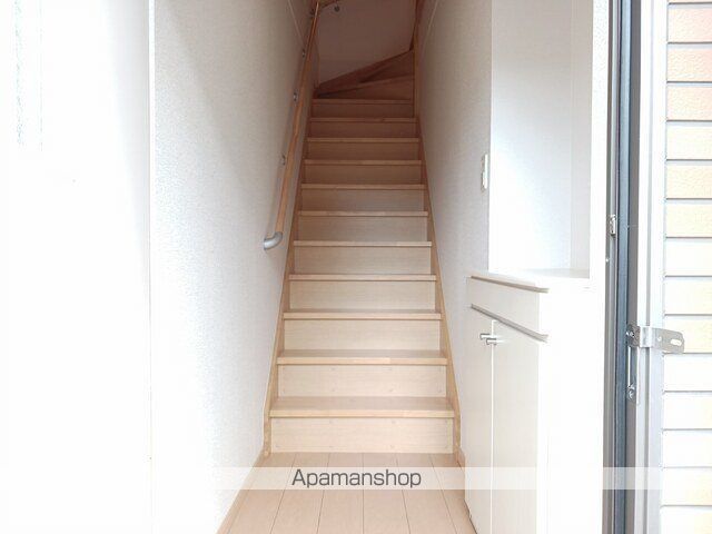 プレシャス 手屋の内装写真