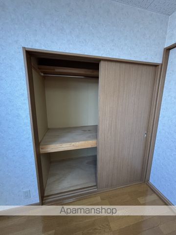 ラ・ヴィータの内装写真