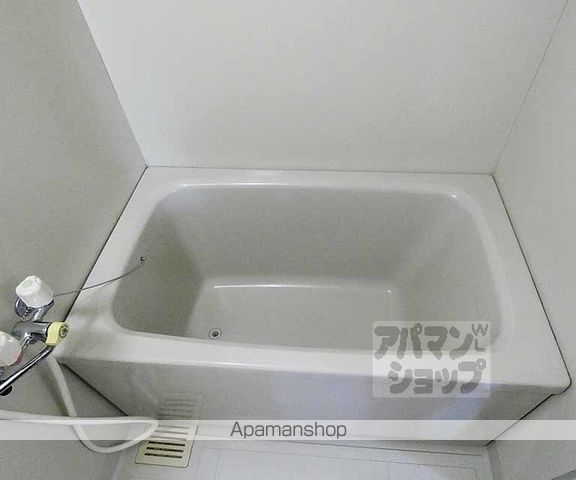パインフィールド二条城の内装写真
