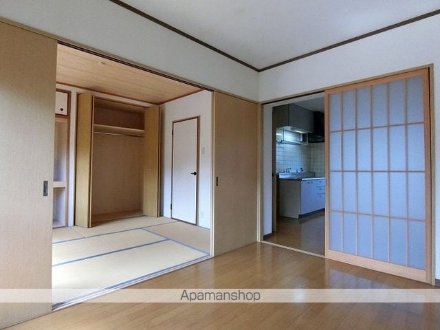 アーバンハイツAの内装写真