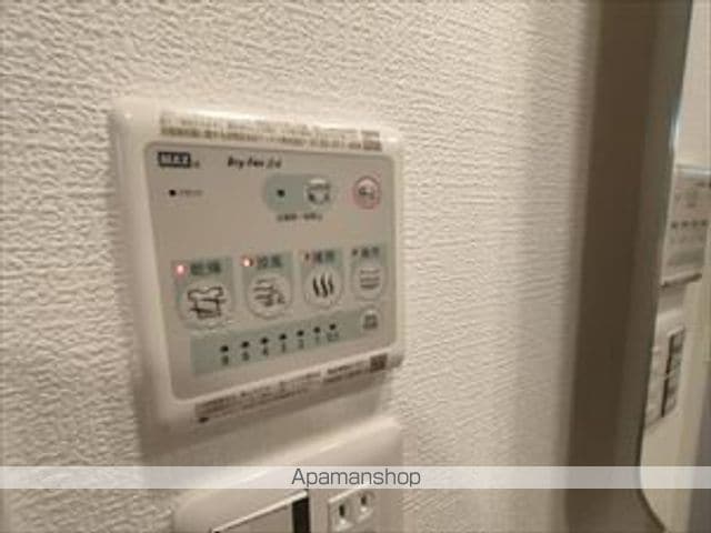 アドバンス江坂ラシュレの内装写真