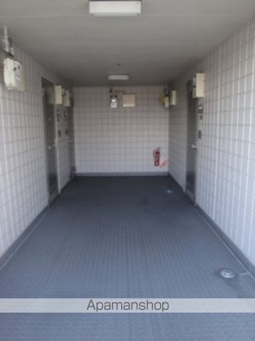 メゾンプリミエの玄関写真