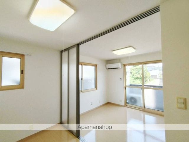 メルヴェイユ手形の内装写真