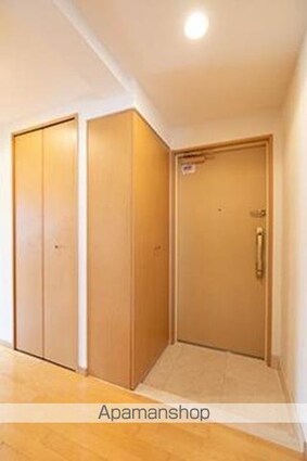 ヨークレジデンス[1LDK/48.92m2]の玄関
