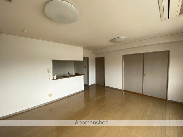 ホウライツルビル[3LDK/79.5m2]の内装4