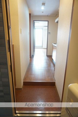 ロイヤルコート岡町の内装写真