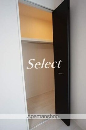 エルシオン富岡[1K/32.55m2]の収納