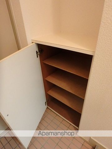 NORDENHEIGHMTENJINBASHIの内装写真