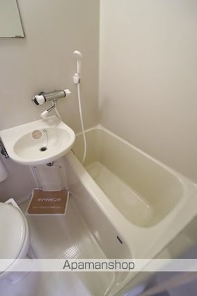 マルベリーハイツ[1R/29.29m2]のバス