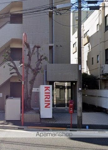 マ・メゾン西荻窪の玄関写真