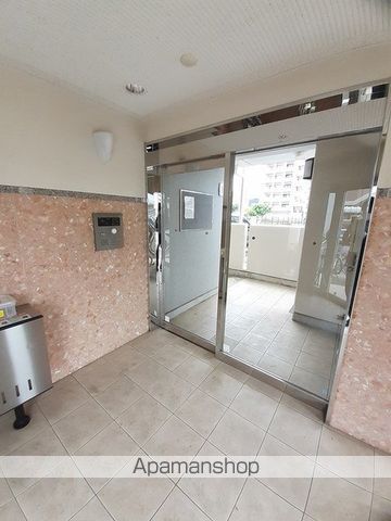 福パレス ランデュール Bの玄関写真