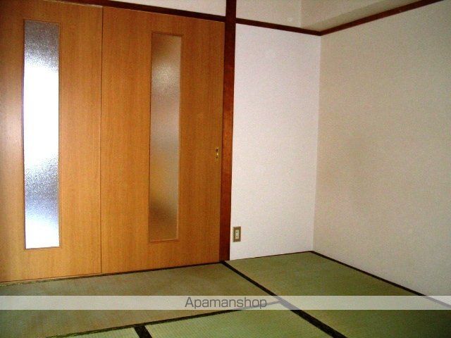 ヴィラ街苑の外観写真