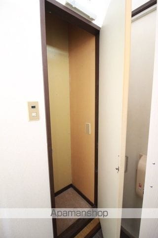 ヴィラ・ウィンディアAの内装写真