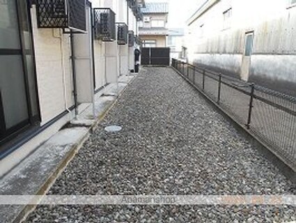 レオパレスポラリス灯明寺[1K/21.81m2]の庭