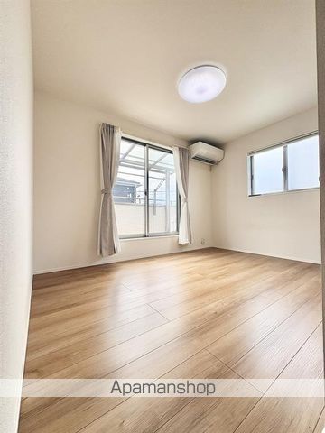 藤島町中島戸建の内装写真