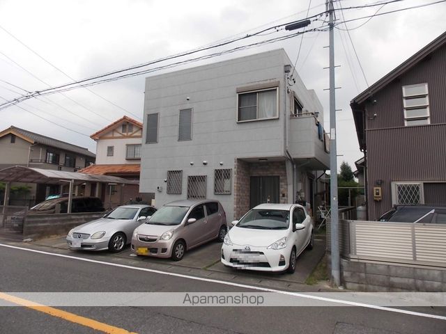 メゾネット小島の外観写真