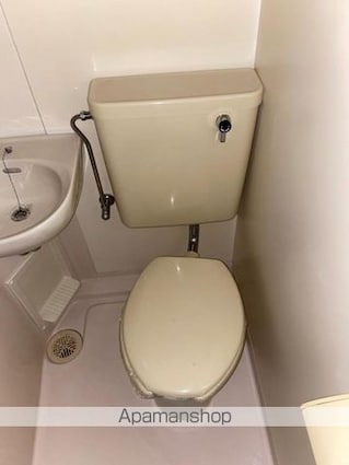 ドルフ３[1R/21m2]のトイレ