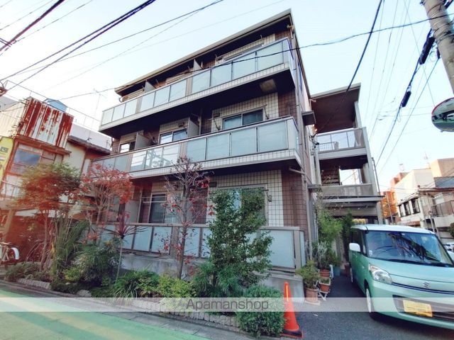 LA TELLE IIの外観写真