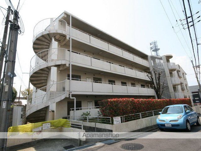 緑丘マンションの外観写真