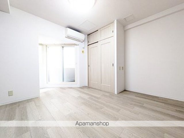 CANVASSすすきのの内装写真