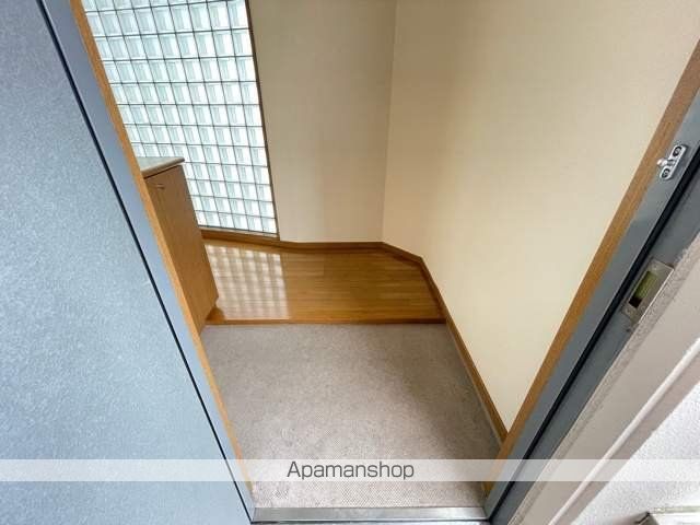 コンフォールパレスMGの内装写真