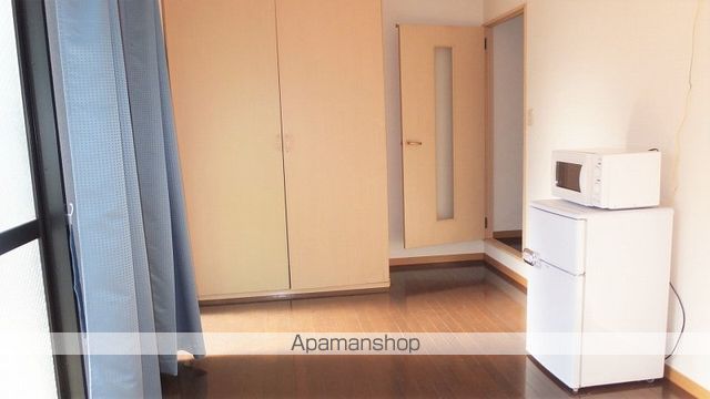 レオパレスリヴェール国母の内装写真