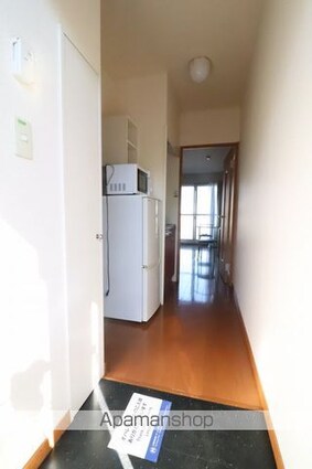 レオパレスフィエール[1K/23.18m2]の玄関