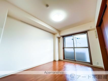 グランドゥール南松山[1LDK/48.02m2]のリビング・居間
