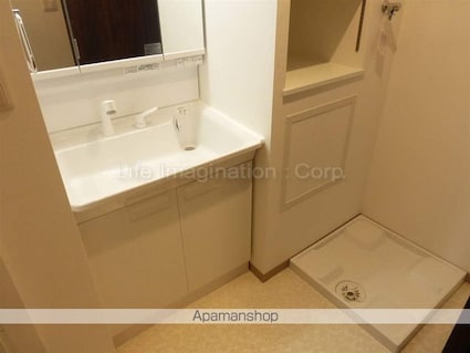 フォレコリーヌ[1LDK/46.55m2]の洗面所