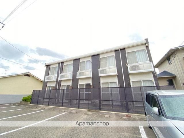 グレイス学園通りの外観写真