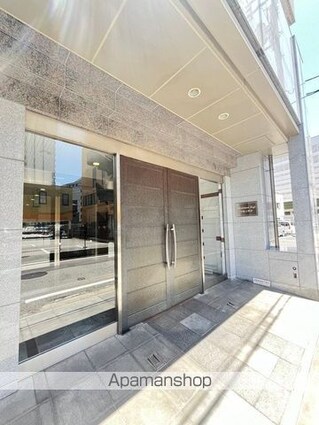和歌山県和歌山市友田町５丁目[1K/27.63m2]のエントランス3