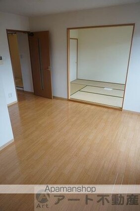 フォブール北井門　Ａ棟[3LDK/67.08m2]のリビング・居間