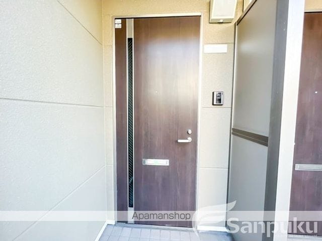 BIG フォレスト 小坂の玄関写真