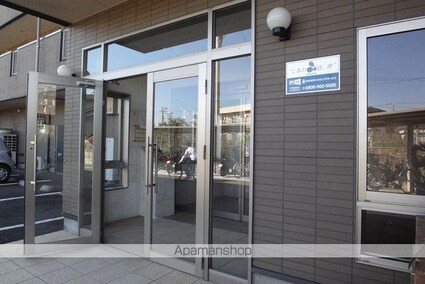 ドエル森の木Ⅱ[1K/28.08m2]のエントランス2