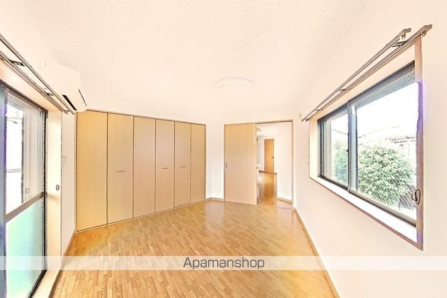 ラフィング フラットの内装写真
