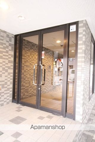 コートハウス山鼻の玄関写真