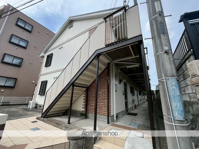 コートビレッジの玄関写真