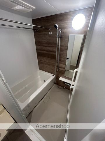 ザ・パークハビオ新御徒町の内装写真