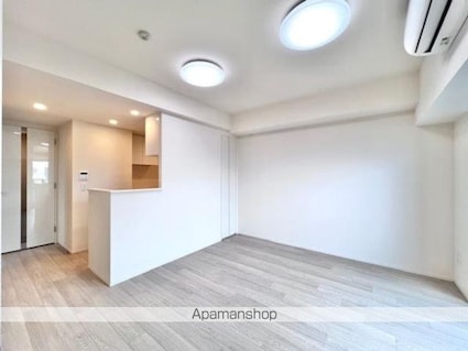 Ｂｒｉｌｌｉａ　ｉｓｔ　町屋[2LDK/50.04m2]の収納