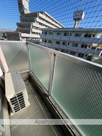 プレアール新外の内装写真