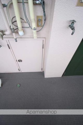 メゾン岡町の内装写真