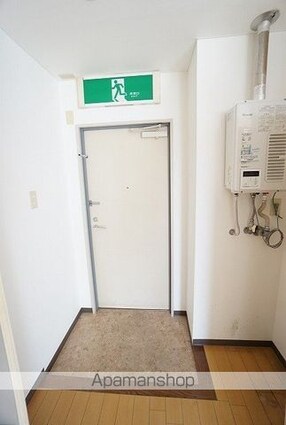 ＰＩＶＯＴ静岡[1R/22.98m2]の玄関